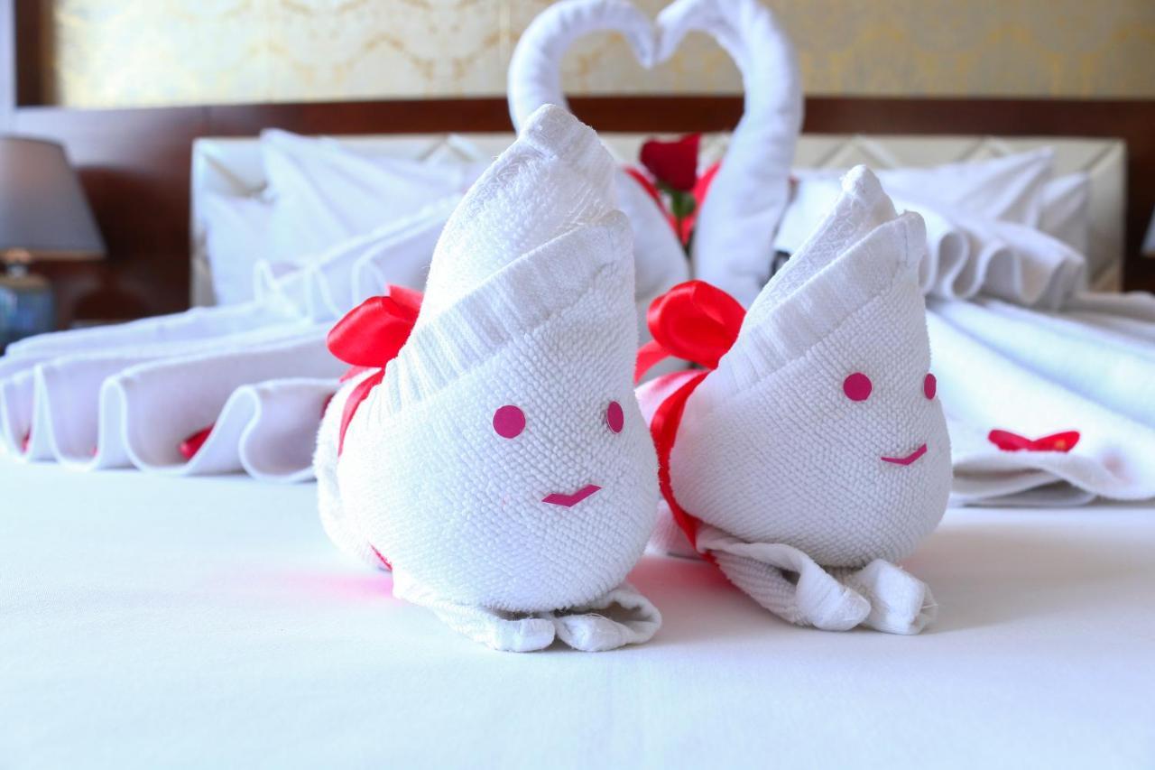 Lê Hoàng Khách sạn